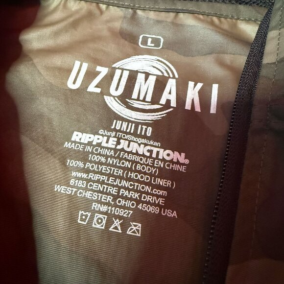 Junji Ito x Crunchyroll Uzumaki Camo Jacket – Limited Edition Anime Streetwear - Picture 8 of 11